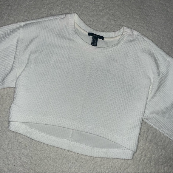 Forever 21 Cropped Sweater - Picture 2 of 4